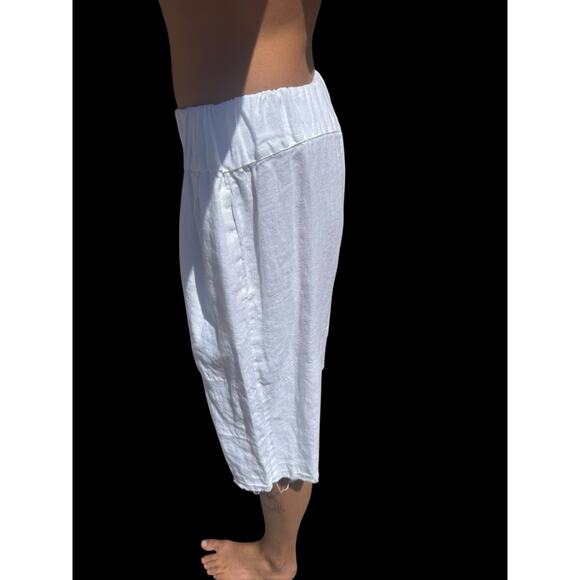 Sand Snow White Linen Blend Elastic Waist Resort Bermuda Shorts Unfinished Hem - Picture 3 of 6